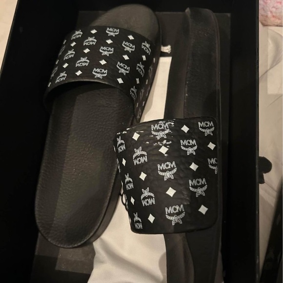New in box MCM slides - Picture 1 of 3